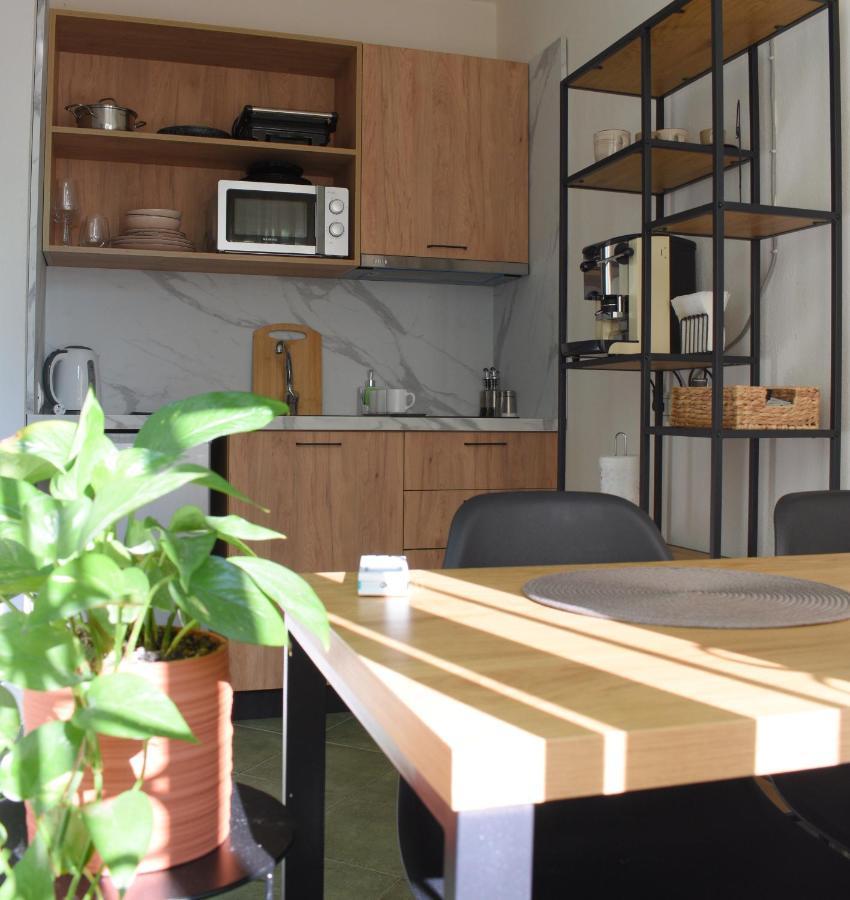 Feels Like Home Studio Apartments - Flh Albania Tirana Exterior photo